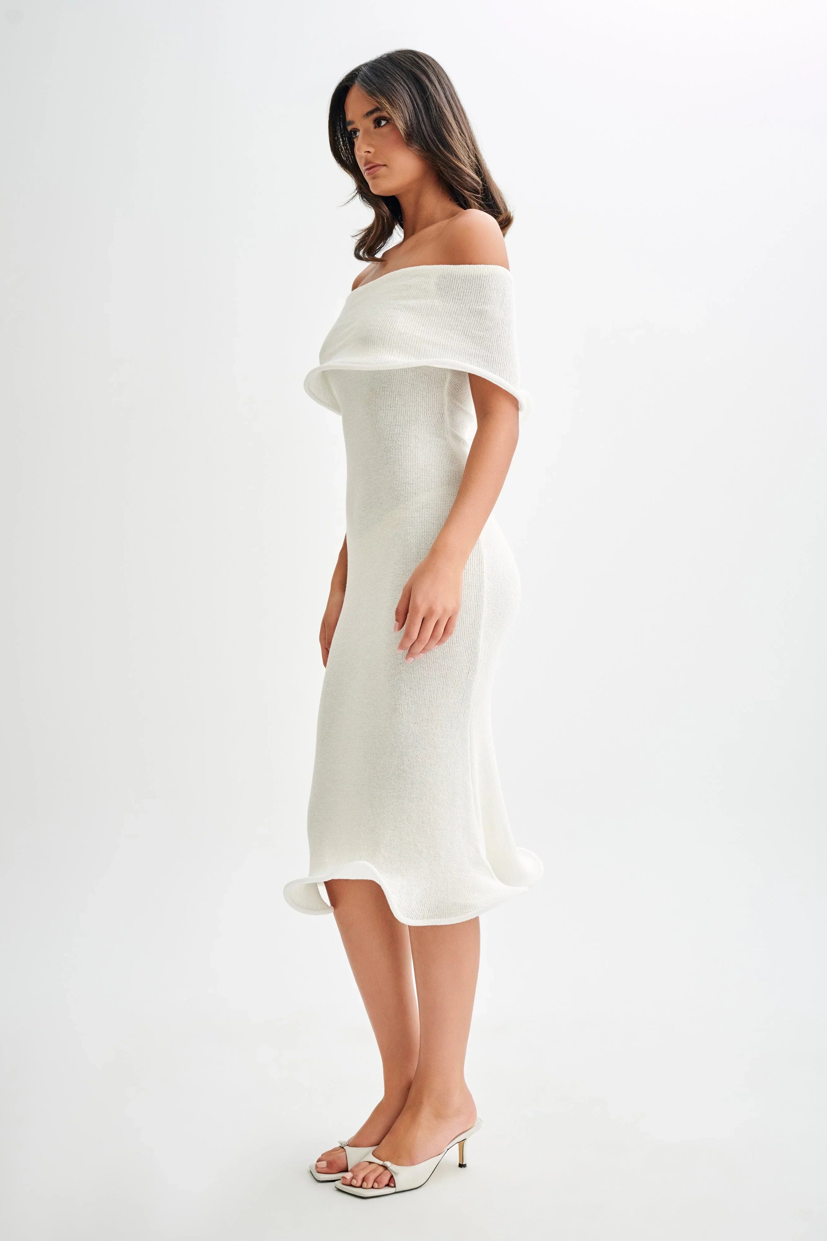 Melania | Women's Off-The-Shoulder Sculptural Ruffle Midi Dress